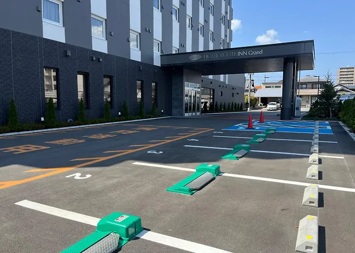 Hotel Route Inn Grand Wakayama Eki Higashiguchi