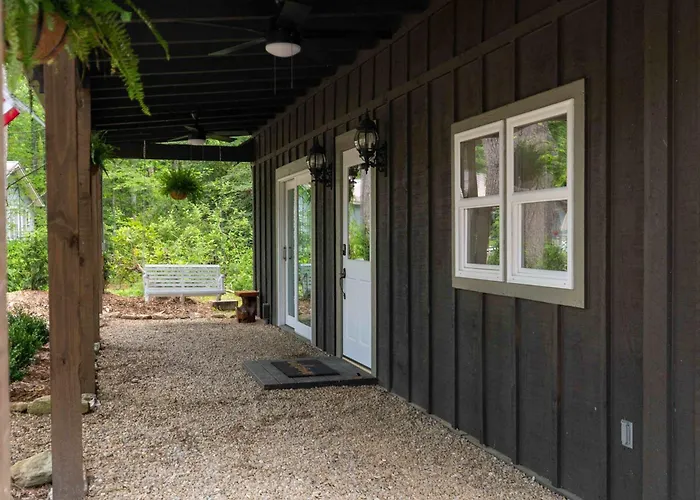 Cashiers Hideaway