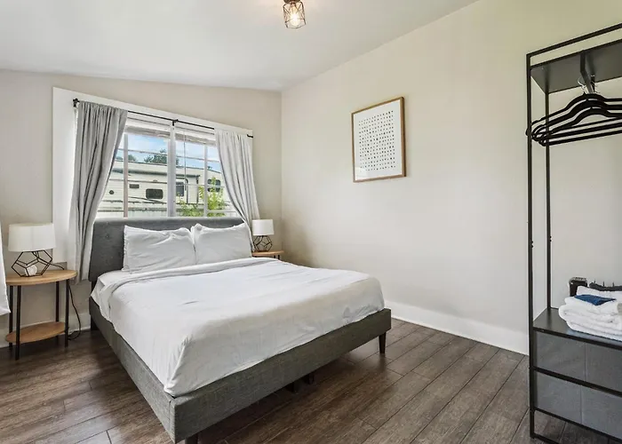 2Br 8 Mins Tinker Afb, Unit 2