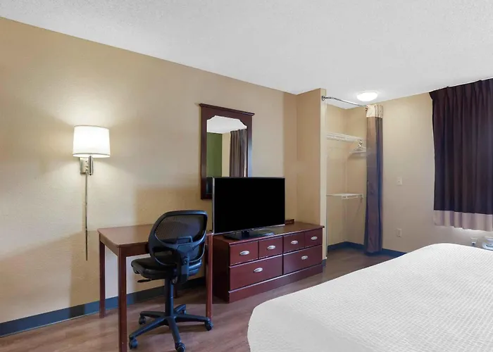 Extended Stay America Select Suites - Detroit - Roseville