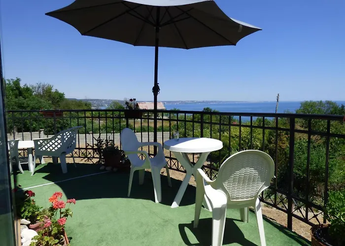 Sea View Family Hotel