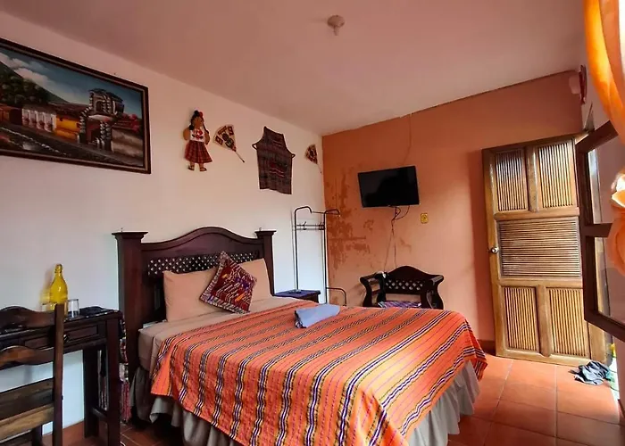 Francisco'S Rest House Hotel