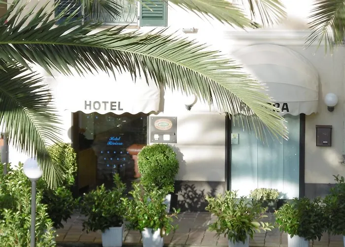 Hotel Riviera