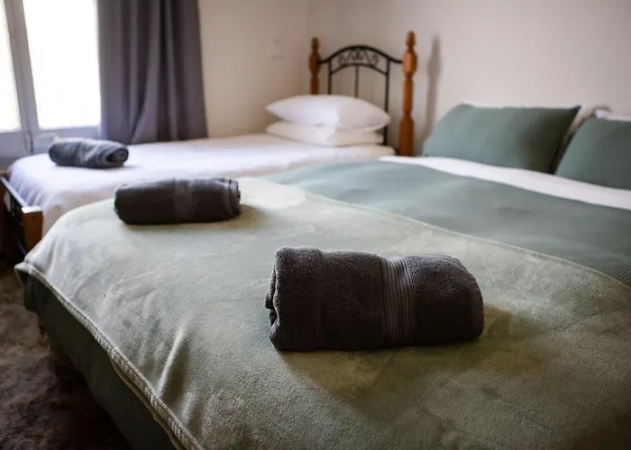 The Fed And Bed Temora