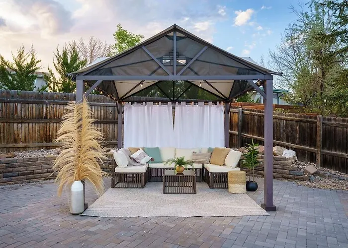 Spacious 5Br, Epic Backyard, Perfect Gatherings