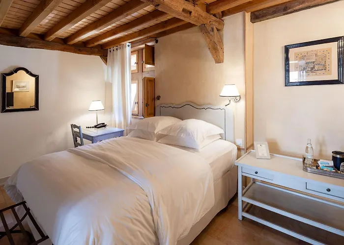 Le Champ Des Oiseaux Hotel & Spa