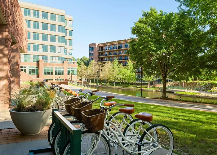 The Woodlands Waterway Marriott Hotel And Convention Center