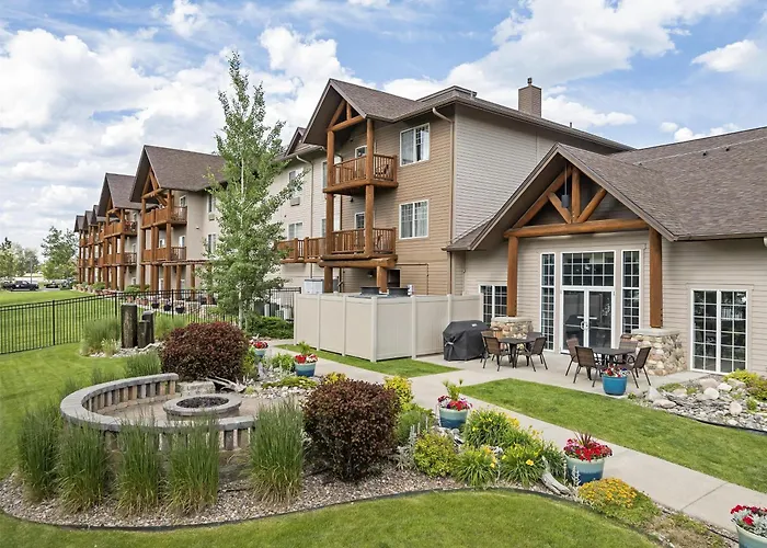 Best Western Plus Riverfront Hotel And Suites