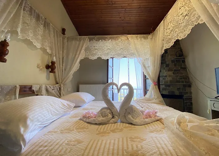 Diogenis Hotel