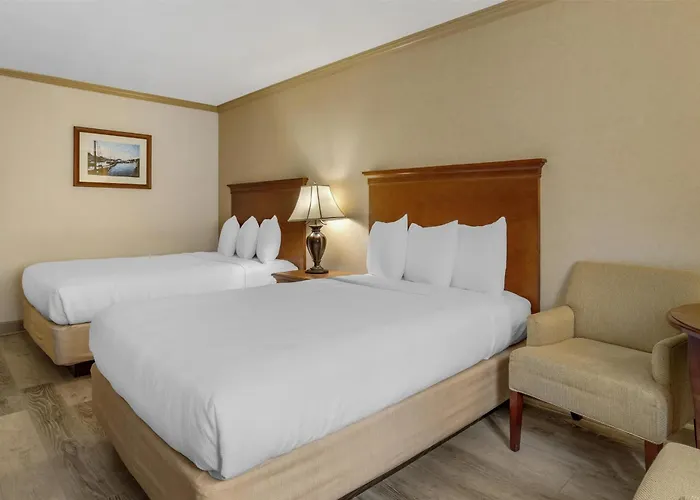 Best Western Plus Morristown Inn-Florham Park