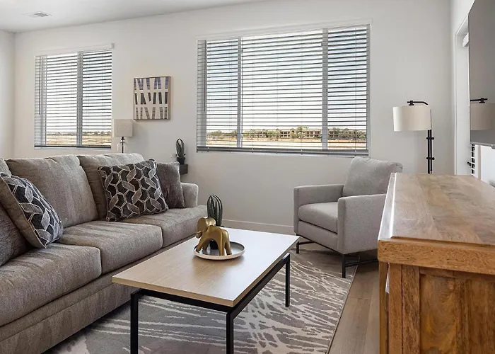 Landing Stunning 2Bd Gym Pool