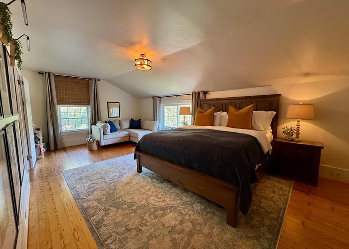 Spacious Downtown Clemson Home, Walkable Clemson University