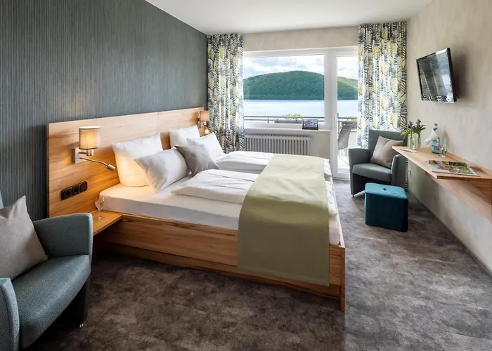 PlusNaturHotel direkt am Ederseeufer Waldhotel Wiesemann und Ferienapartments