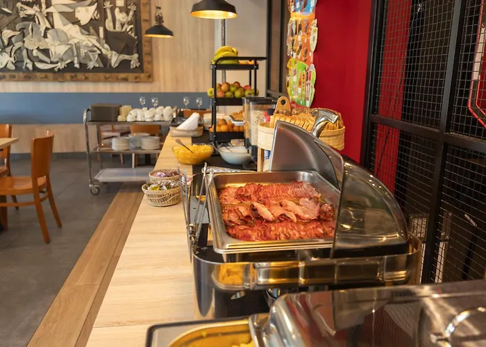 Hotel Restaurante Isape Gbc