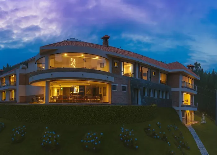 Hotel Medina Del Lago
