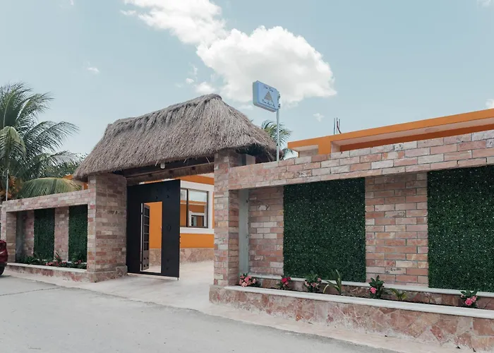 Casa May May