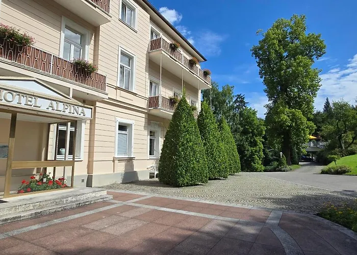 Hotel Alpina