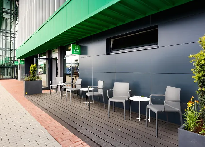 King Stadium Hotel