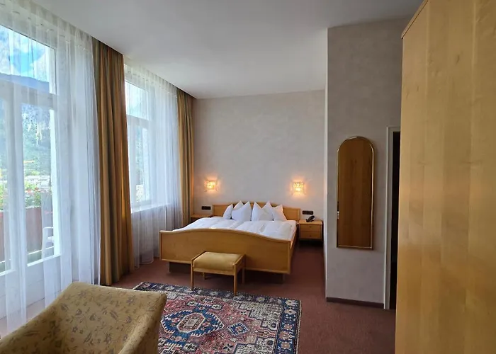 Hotel Alpina