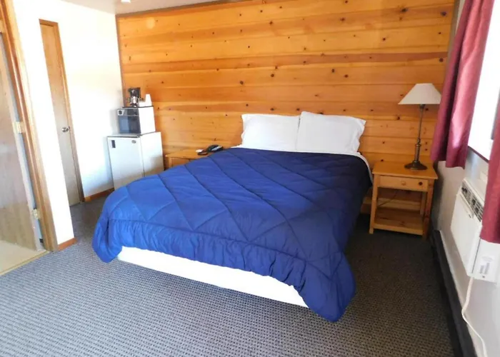 Packwood Inn