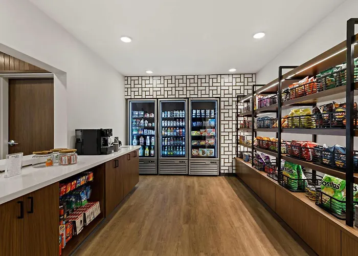 Everhome Suites Huntsville - Research Park