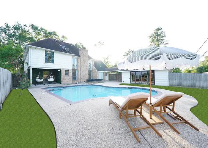 Lux Family Stay With Heated Pool, Spa, Theater, Game Room
