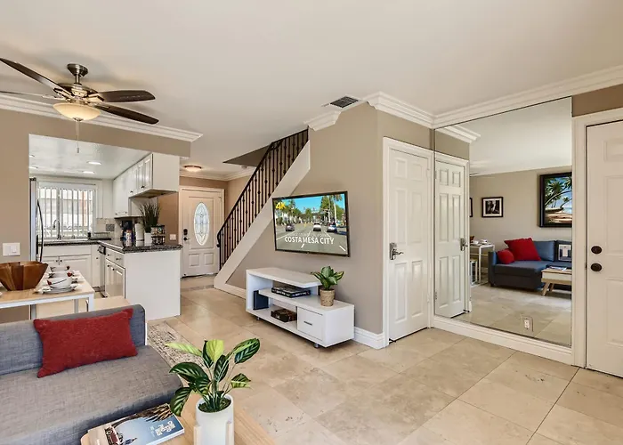 Spacious 3Br- Yard - Bbq - Parking