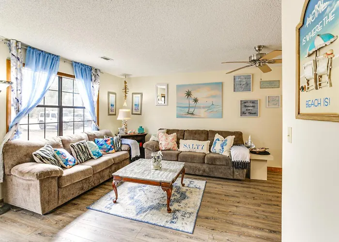 Cozy Home W/ Fenced Backyard In Sunset Beach!