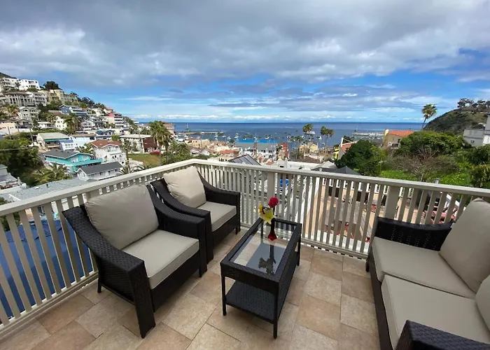 Catalina Two Bedroom View Home