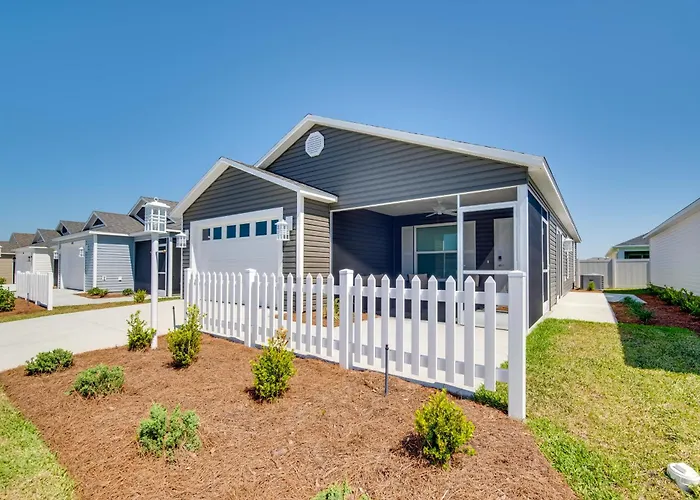 Home In The Villages Near The Newer Town Centers!