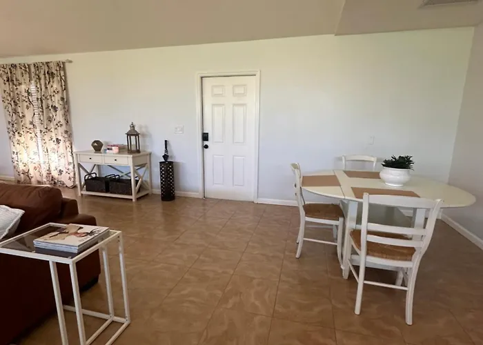 Wellington Guest Suite