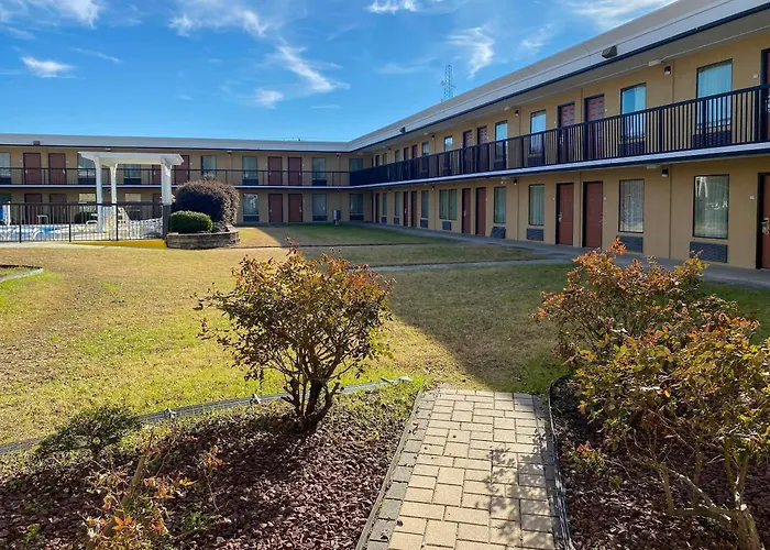 Quality Inn Elizabeth City Near University