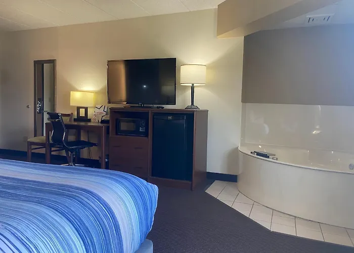 Americinn By Wyndham Two Harbors Near Lake Superior