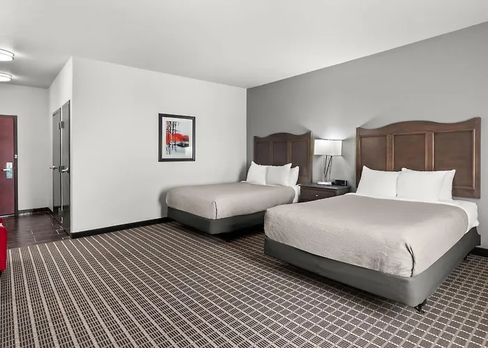 Quality Inn & Suites Pearsall