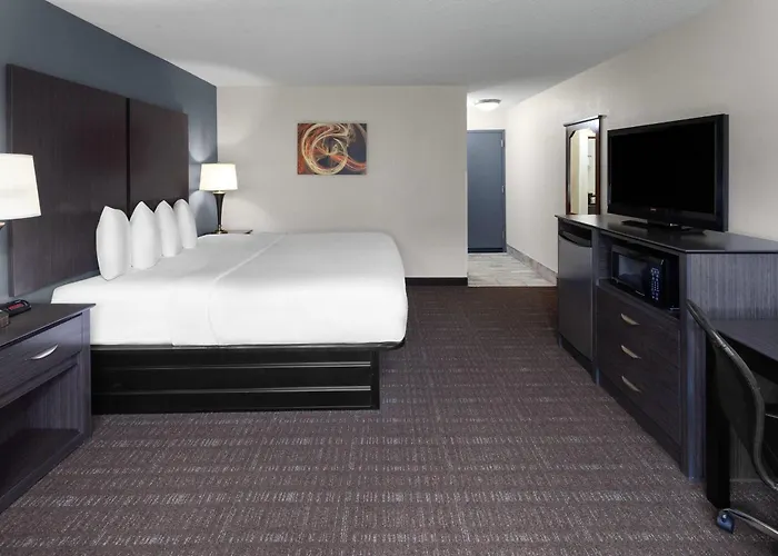 Baymont By Wyndham Chester Il