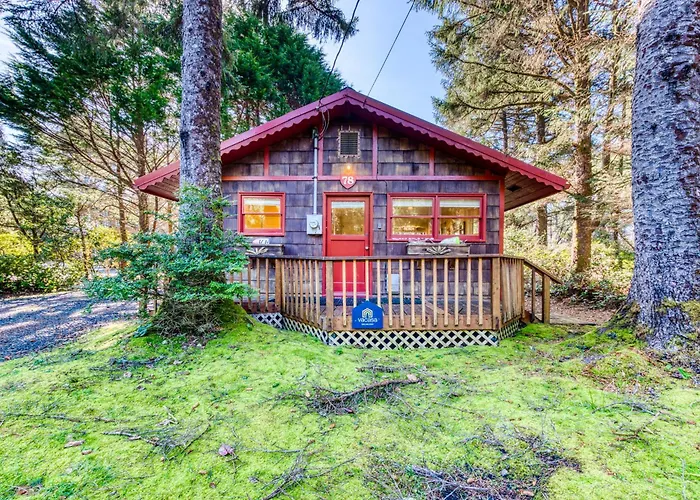 Woodland Cottage By The Sea