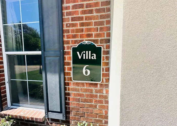 Villa 6
