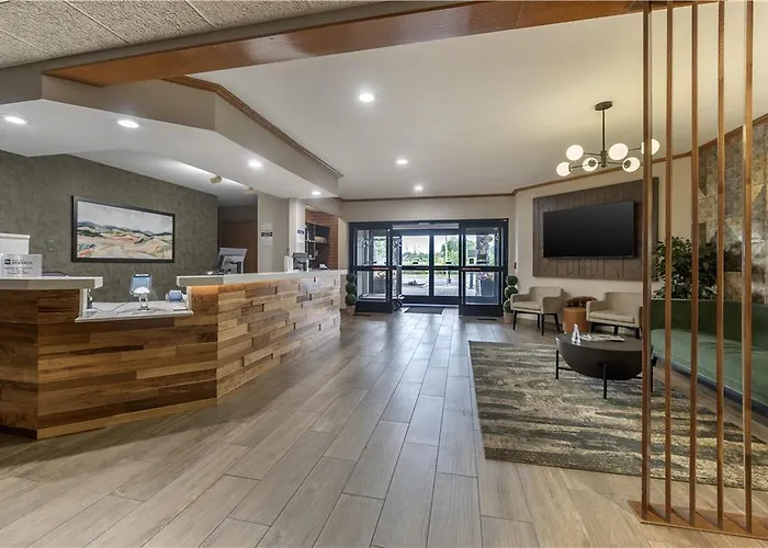 Best Western Fremont/Angola I-80/90 Toll Road