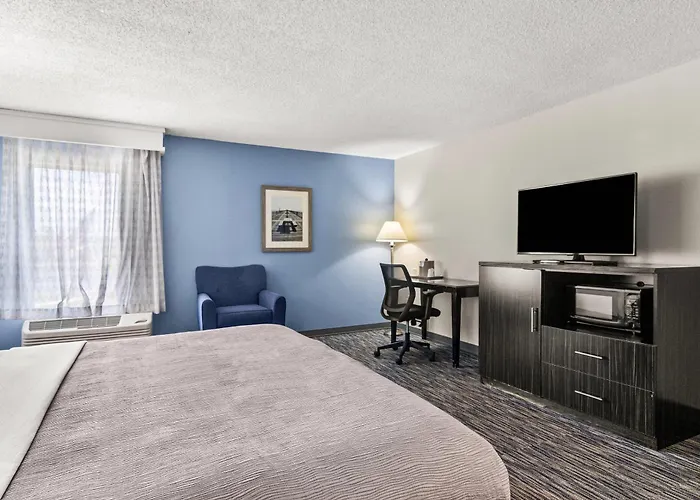 Quality Inn Jacksonville - Orange Park Near Naval Air Station