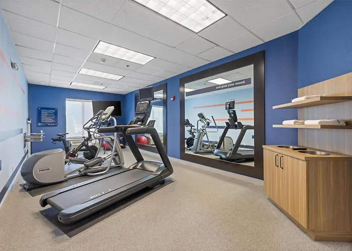 Hampton Inn & Suites Madera