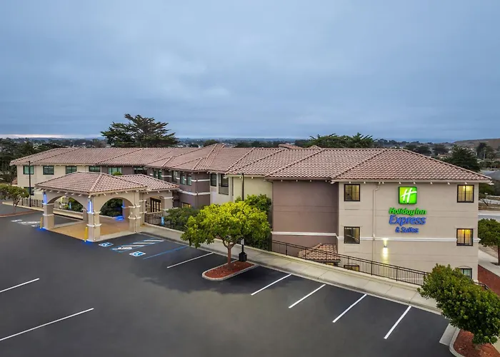 Holiday Inn Express & Suites Marina - Monterey Bay Area By Ihg