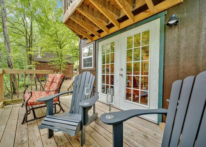 Creekwalk Inn Bed And Breakfast With Cabins