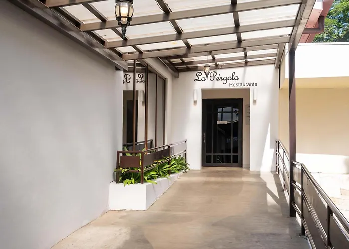 Best Western Las Mercedes Airport