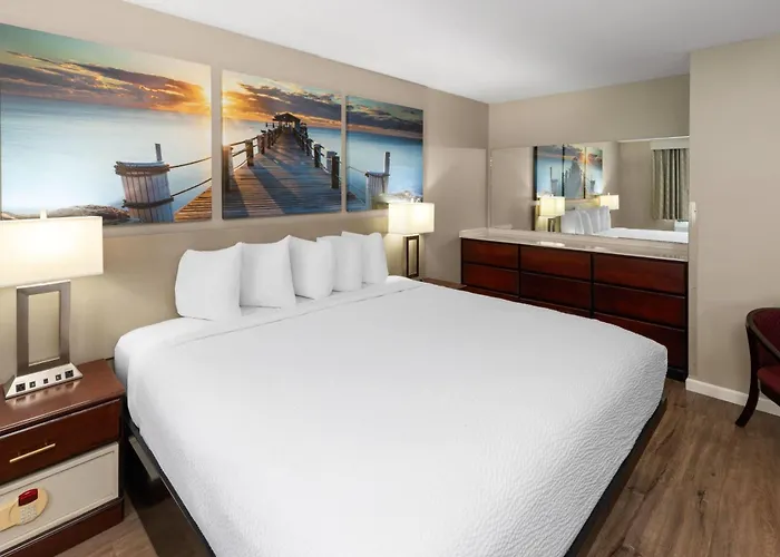 Days Inn By Wyndham Mountain Home