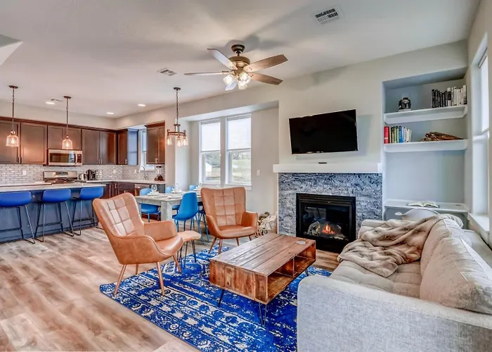 Ocean Overlook 3 Ensuite Bedrooms, Game Lounge, Pet-Friendly & Family Ready