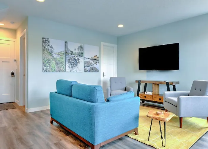 Ocean Overlook 3 Ensuite Bedrooms, Game Lounge, Pet-Friendly & Family Ready