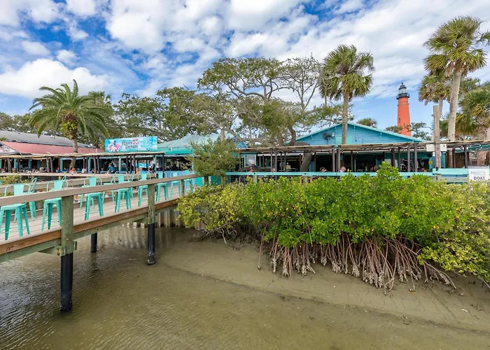 Pelican'S Cove