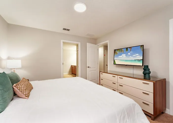 Hidden Gem By Disney W Private Pool & Arcade Room