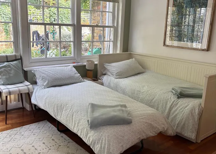 Self Contained Garden Studio