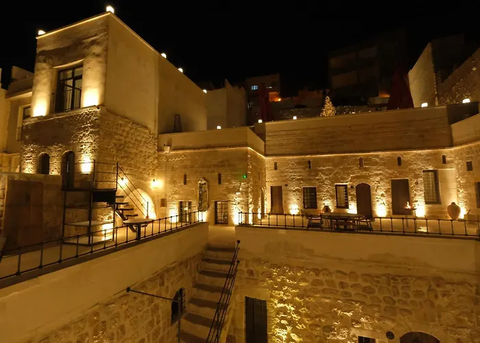 Mezova Otel